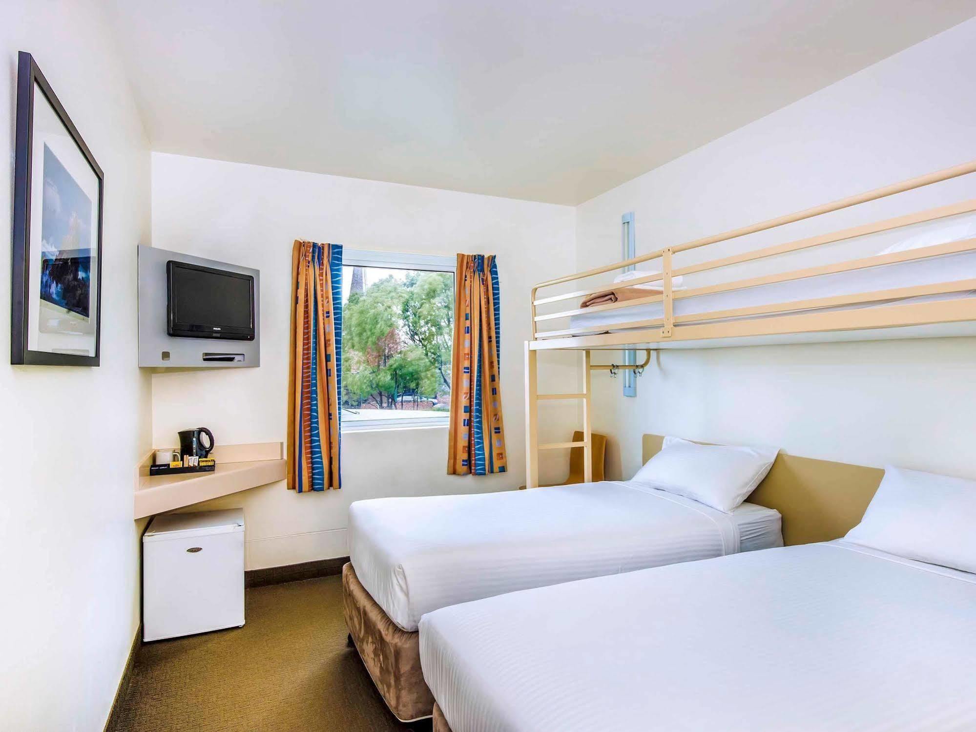 Ibis Budget Coffs Harbour Bagian luar foto
