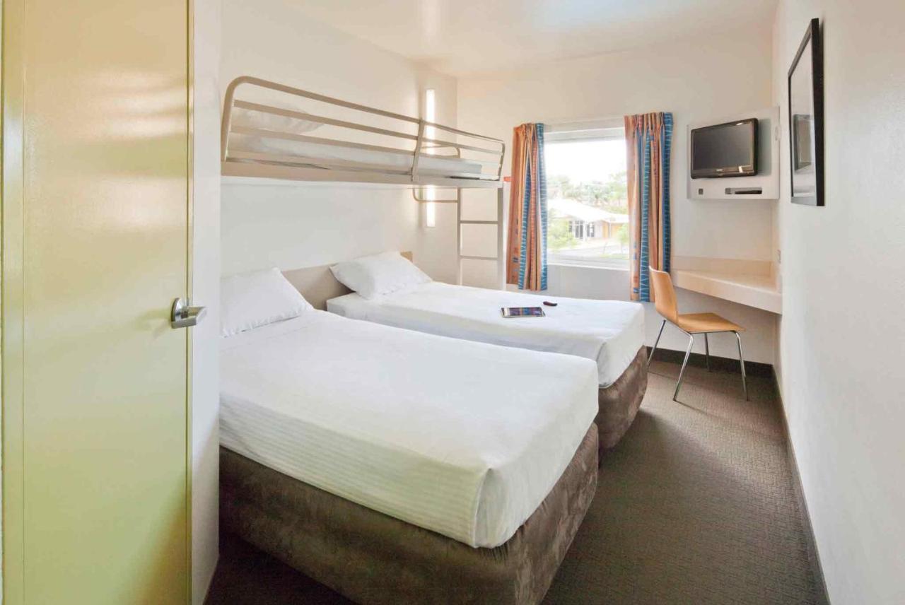 Ibis Budget Coffs Harbour Bagian luar foto